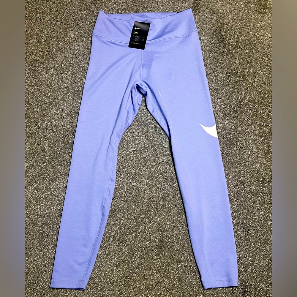 Nike Tight Fit Leggings